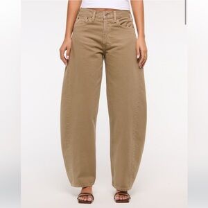 Abercrombie Barrel Leg Jeans - Washed Brown (size 29 long)